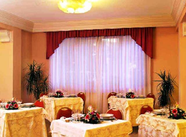 Hotel Universo فيوجّي المظهر الخارجي الصورة